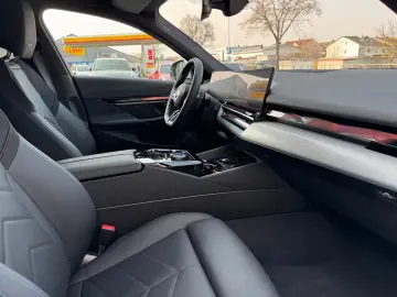 BMW 520d M Sport Harman Kardon Digital Key LED
