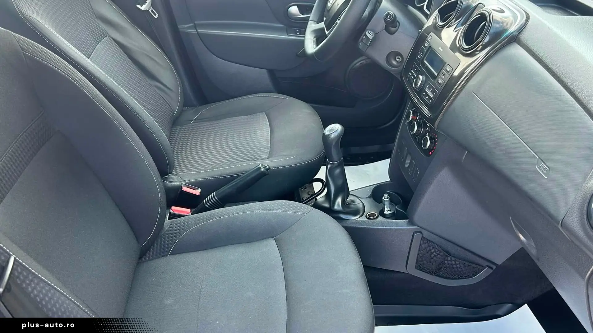 Dacia Logan 1.0 SCE   GPL