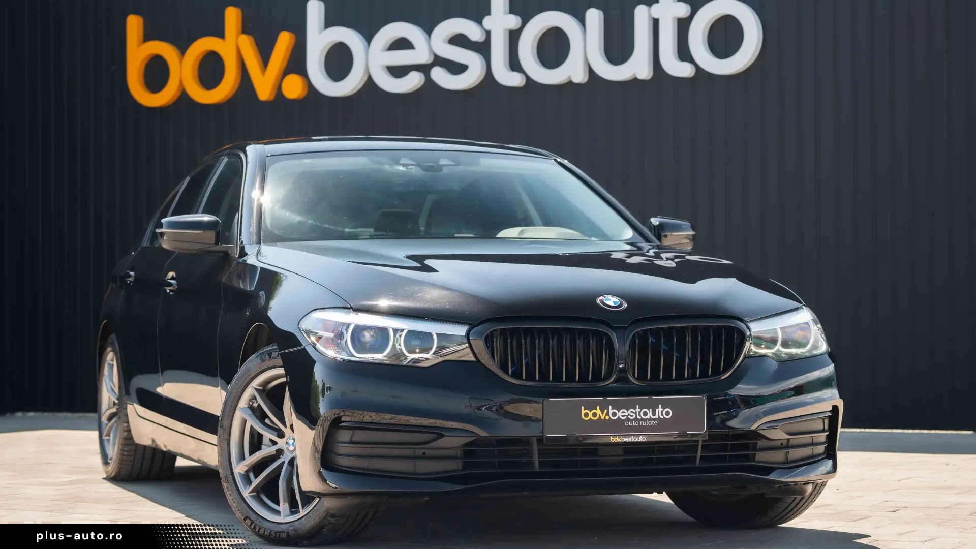 BMW Seria 5 520d xDrive AT