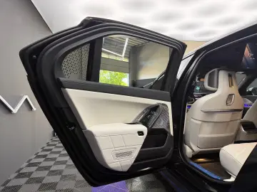 BMW 740 d MSport Pro Pack- B&W- SkyLounge- Pano- TV