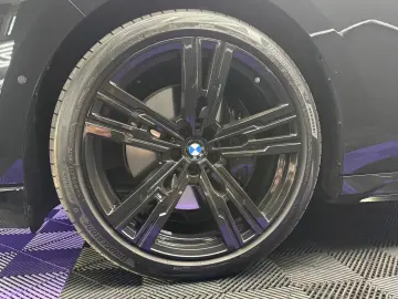 BMW 740 d MSport Pro Pack- B&W- SkyLounge- Pano- TV