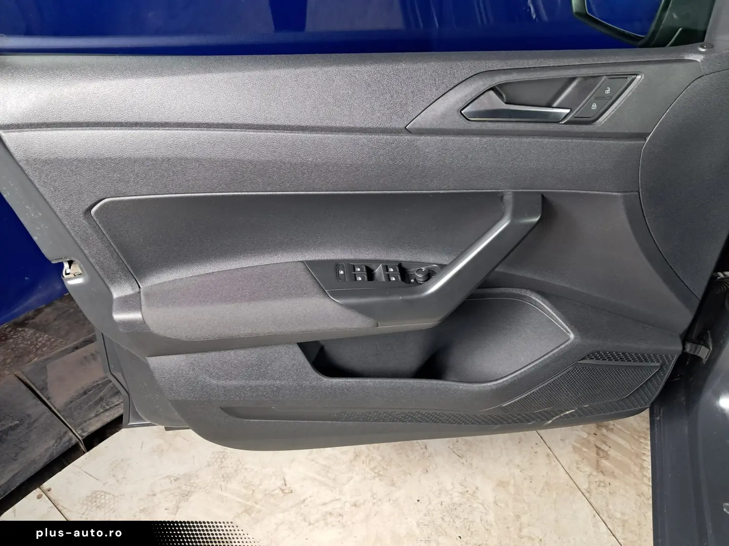 VOLKSWAGEN POLO 1.0i 80CP 2021