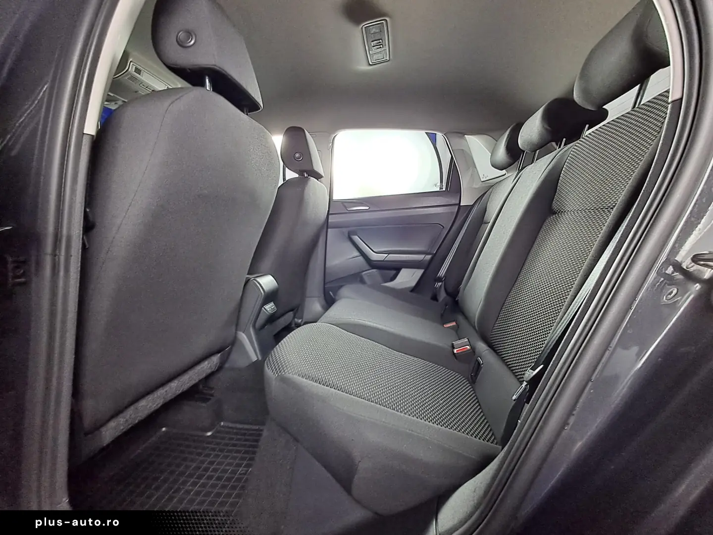 VOLKSWAGEN POLO 1.0i 80CP 2021