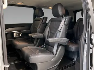 MERCEDES-BENZ V 300 d 4M LANG AVANTGARDE AMG DIST Bu…