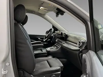 MERCEDES-BENZ V 300 d 4M LANG AVANTGARDE AMG DIST Bu…