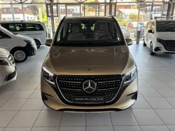 MERCEDES-BENZ V 300 d 4MATIC AVANTGARDE L PANO SITZL…