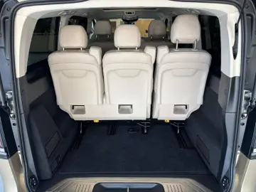 MERCEDES-BENZ V 300 d 4MATIC AVANTGARDE L PANO SITZL…