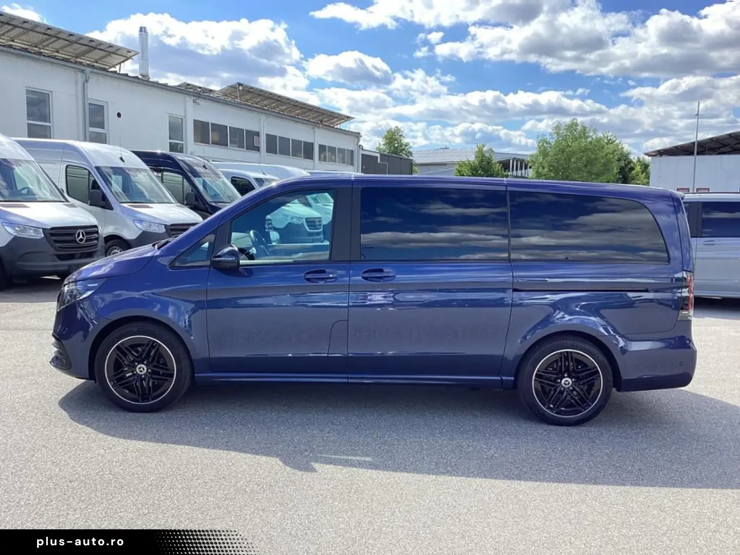 MERCEDES-BENZ V 300 d AVANTGARDE 4M lang AMG AIRMATIC