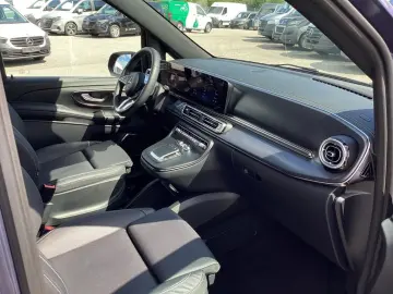 MERCEDES-BENZ V 300 d AVANTGARDE 4M lang AMG AIRMATIC