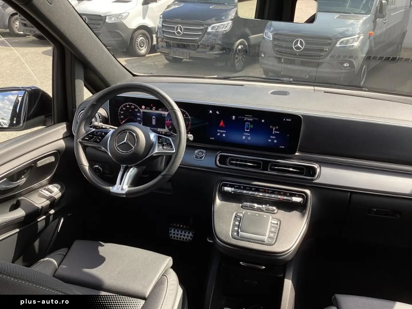 MERCEDES-BENZ V 300 d AVANTGARDE 4M lang AMG AIRMATIC