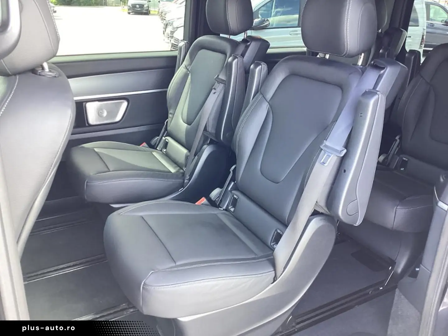 MERCEDES-BENZ V 300 d AVANTGARDE 4M lang AMG AIRMATIC