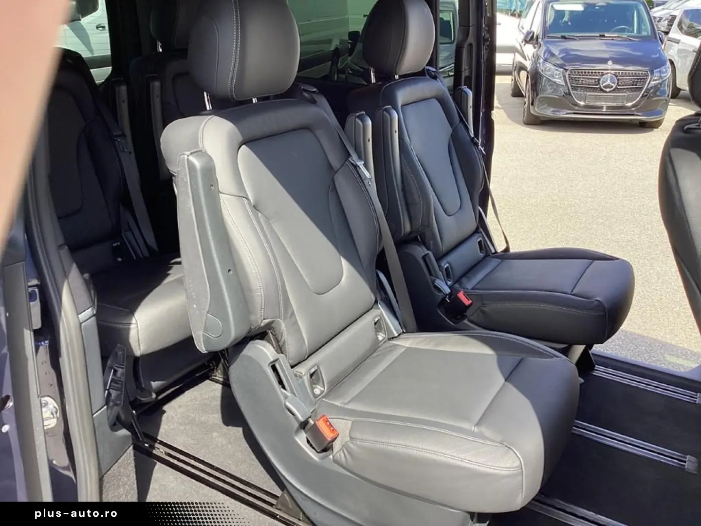 MERCEDES-BENZ V 300 d AVANTGARDE 4M lang AMG AIRMATIC