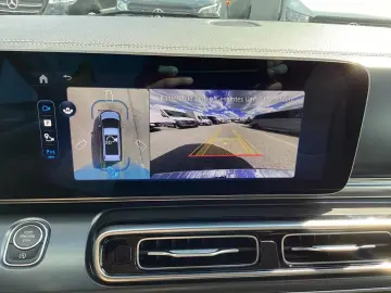 MERCEDES-BENZ V 300 d AVANTGARDE 4M lang AMG AIRMATIC