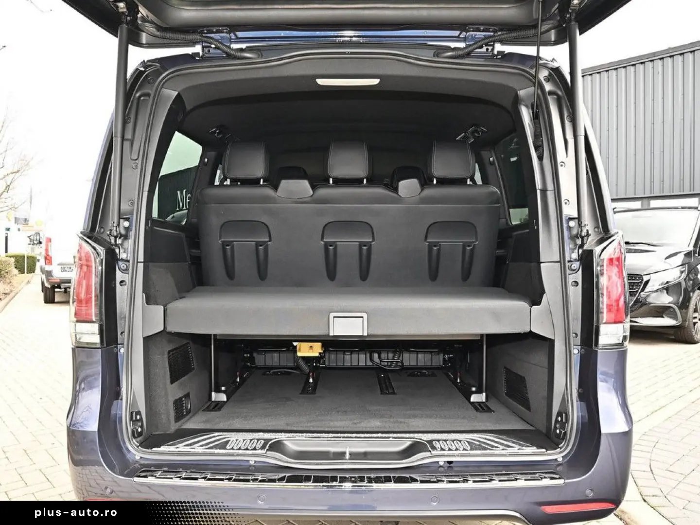 MERCEDES-BENZ V 300 d 4MATIC AVANTGARDE AMG Lang AHK&hellip;