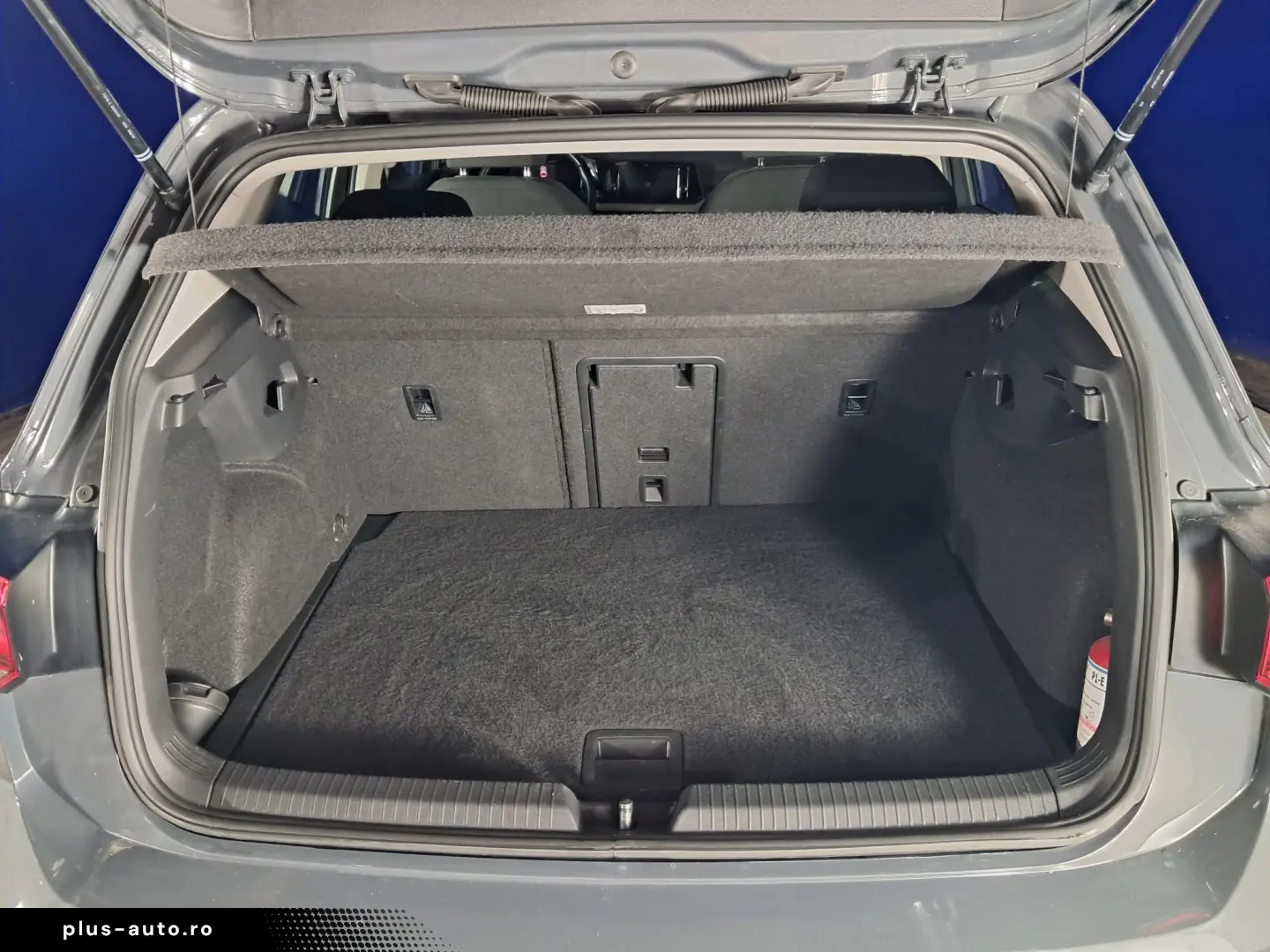 VOLKSWAGEN GOLF VIII LIFE 2.0TDI 115CP 2022