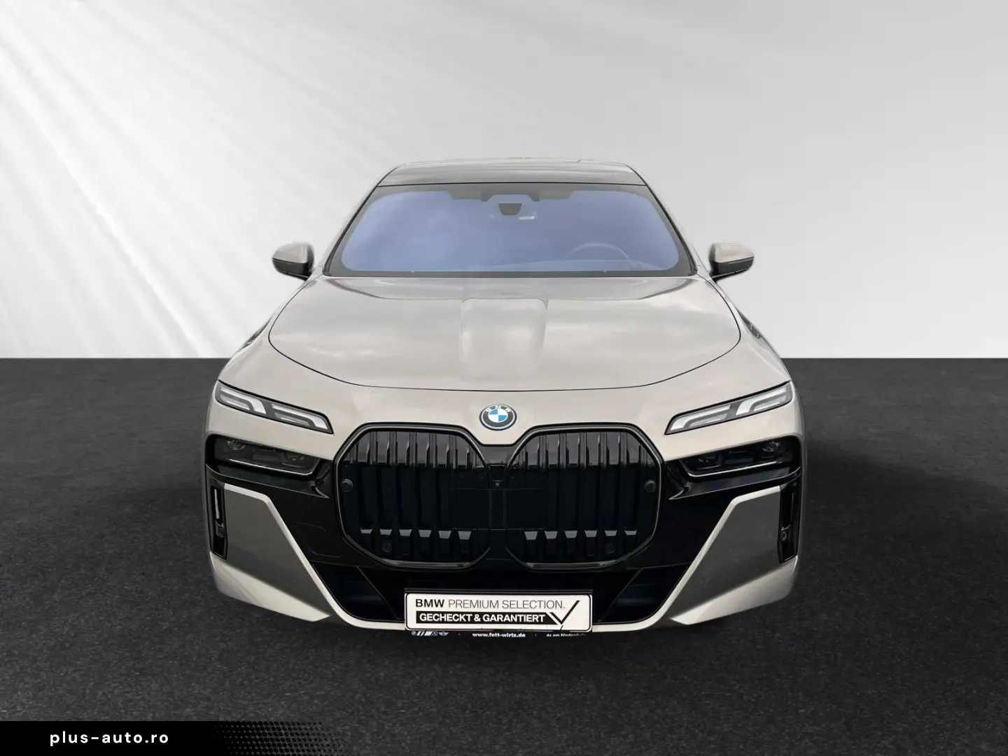 BMW 750e xDrive Inkl. € 1.190 Zubehörbonus 1 99%  M