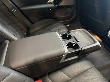 BMW 750e xDrive Inkl. € 1.190 Zubehörbonus Autobahna