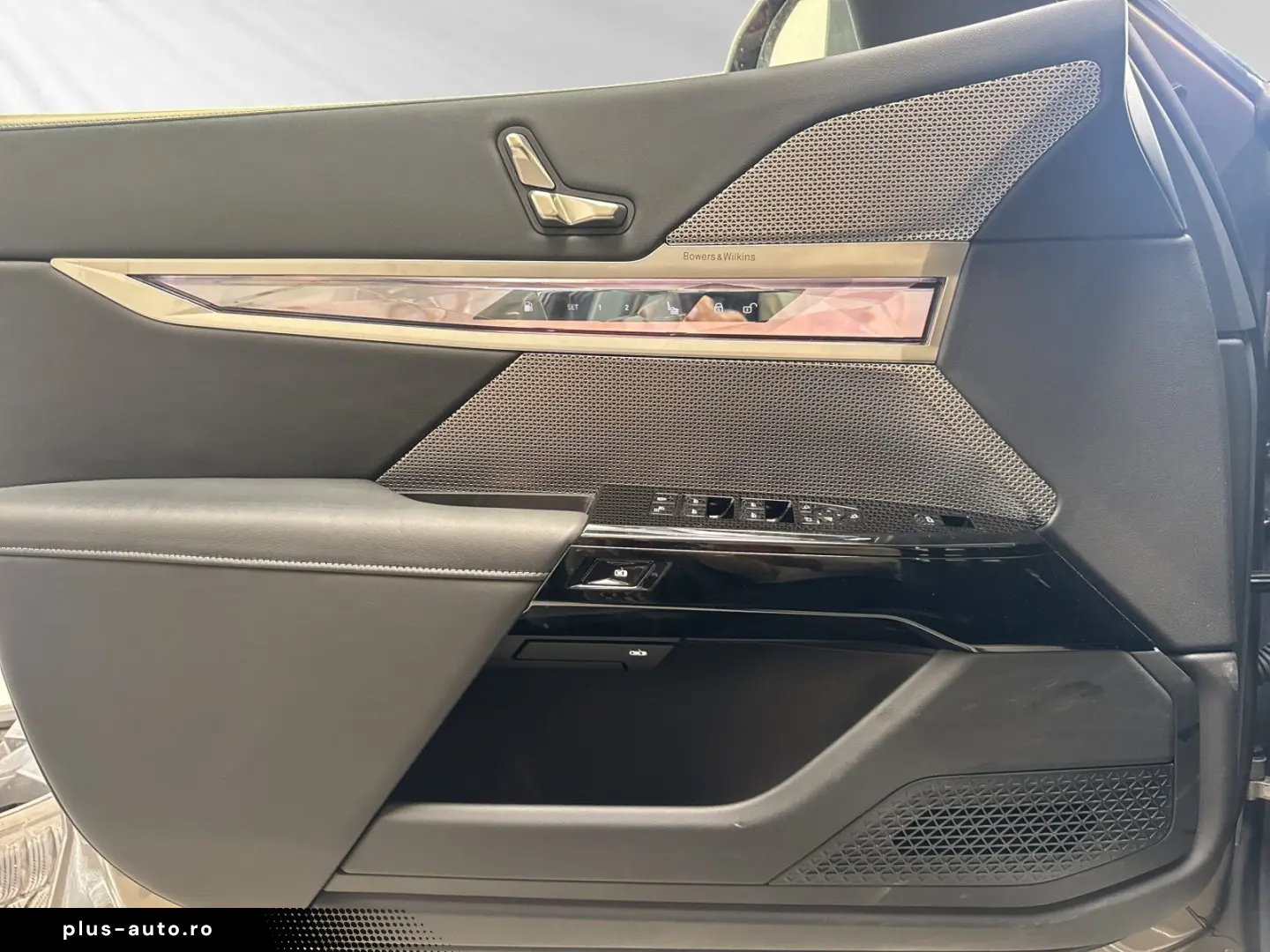 BMW 750e xDrive Inkl. € 1.190 Zubehörbonus Autobahna