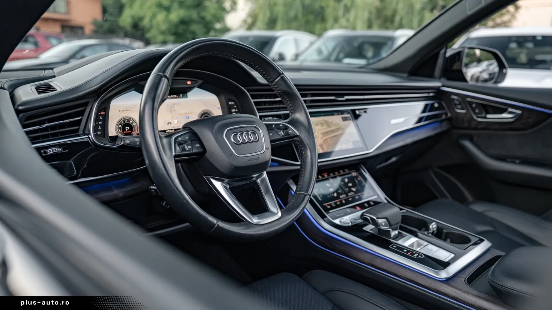 Audi Q8 SUV TFSI quattro 250 kW tiptronic S line business