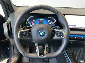 BMW X3 xDrive30e  Glasdach  M Sportpaket  AC-Schnell
