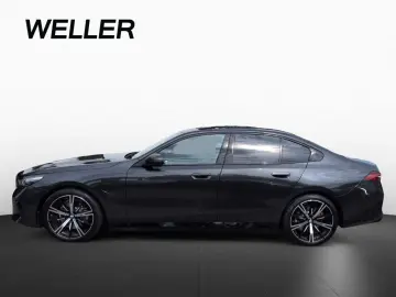BMW 530e Lim M SPORT AdLED Pano 360  HUD H K St Go