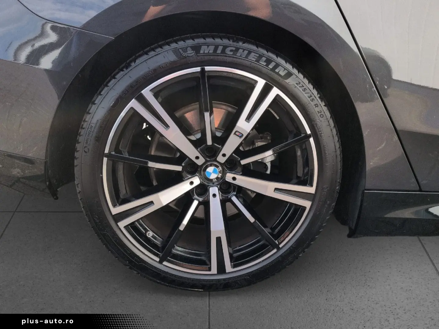 BMW 530e Lim M SPORT AdLED Pano 360  HUD H K St Go