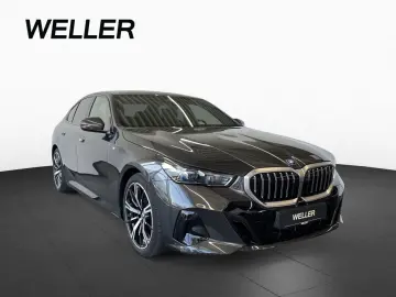 BMW 530e Lim M SPORT AdLED Pano 360  HUD H K St Go