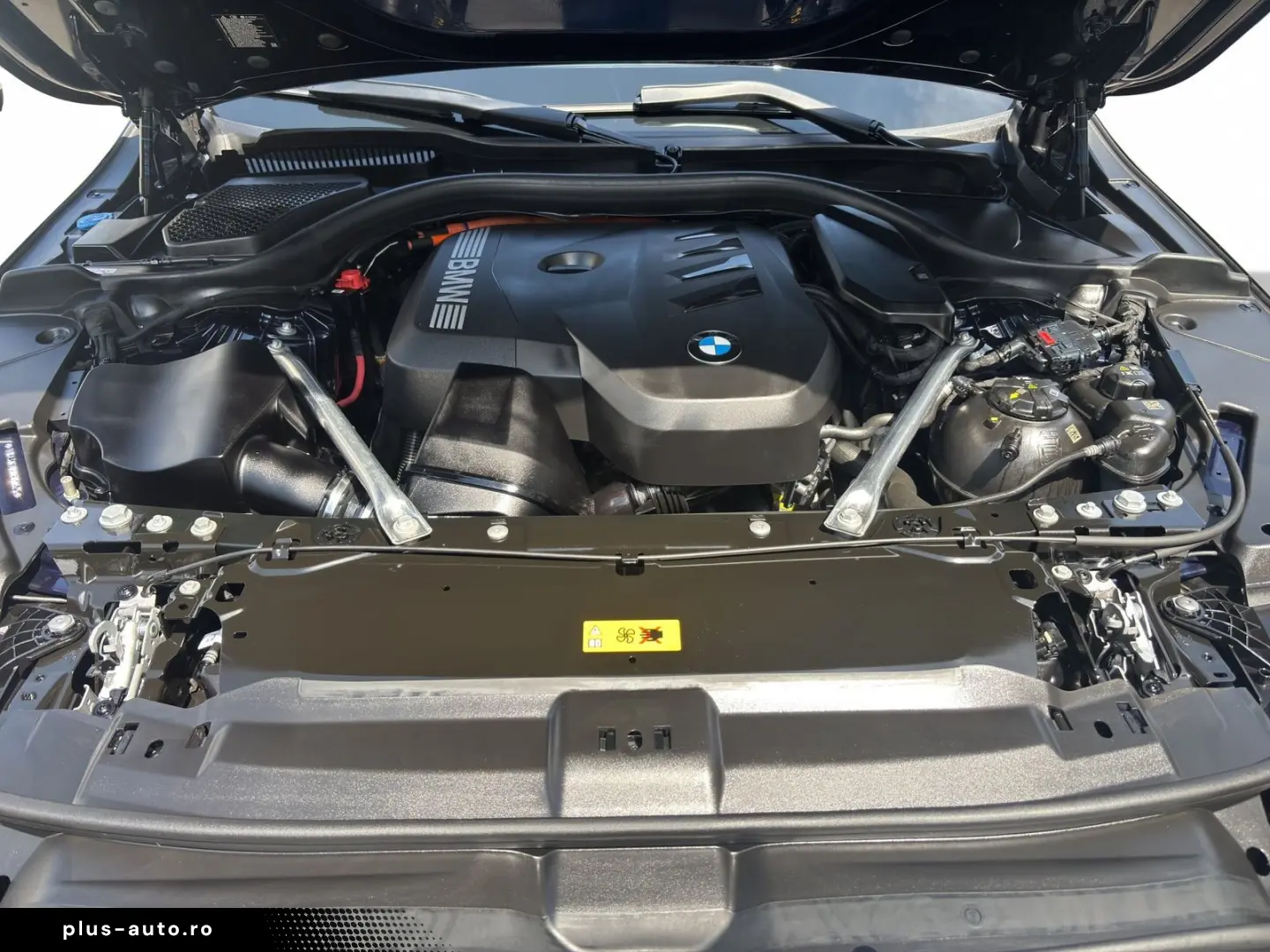 BMW 530e xDrive Touring M Sport Navi AdapLED GSD Hif