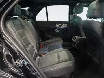 MERCEDES-BENZ PREMIUM PLUS STH. AHK DYNAMIC PLUS Nav…