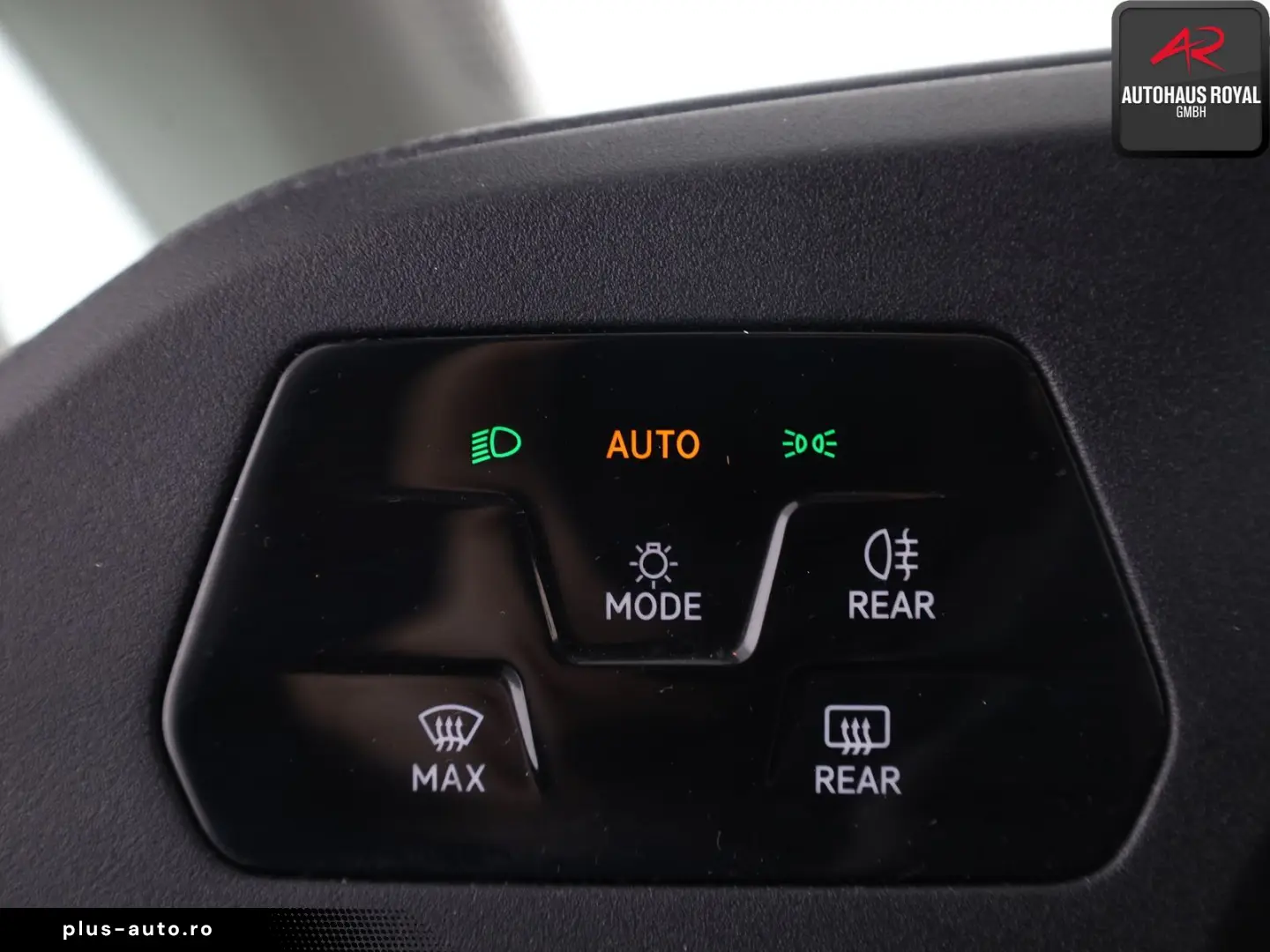 VW Caddy 2.0 TDI 5 SITZE NAVI SHZ 1.HAND SPURHALTE