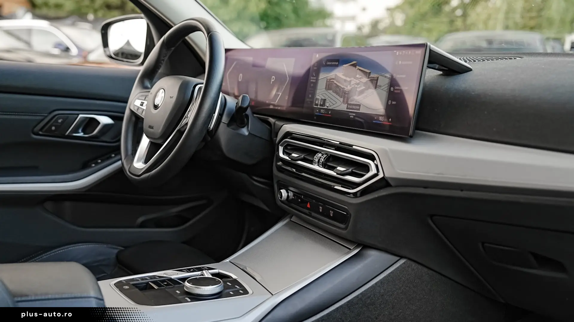 BMW Seria 3 318i Aut. Advantage