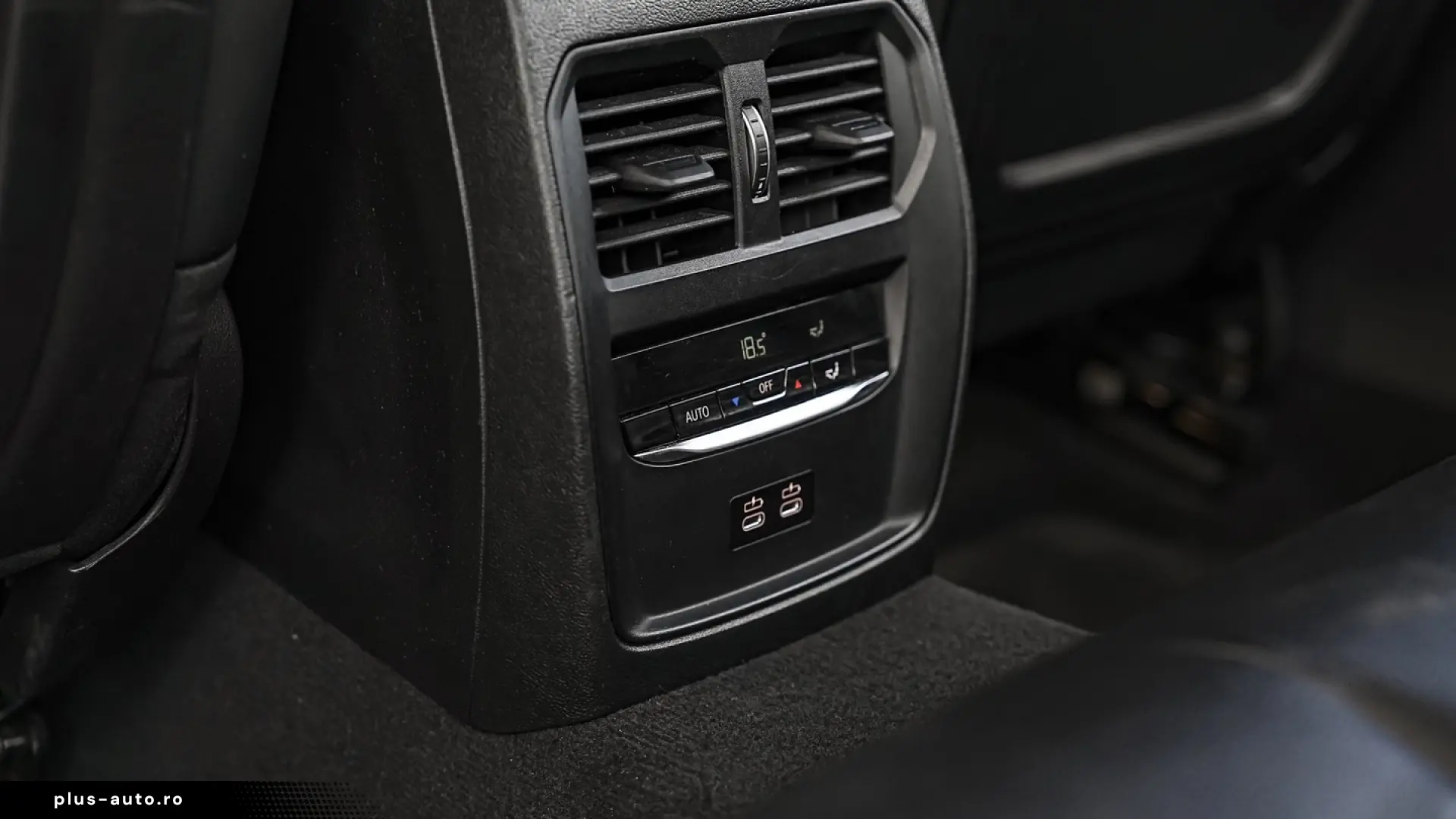BMW Seria 3 318i Aut. Advantage