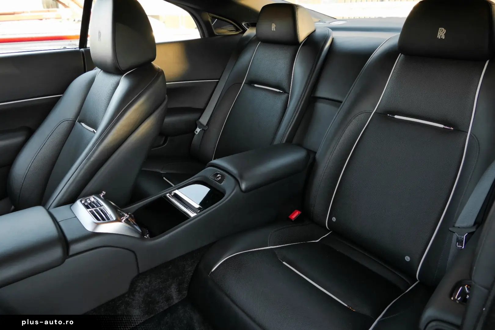 ROLLS ROYCE Wraith Two-Tone Starlight Headliner