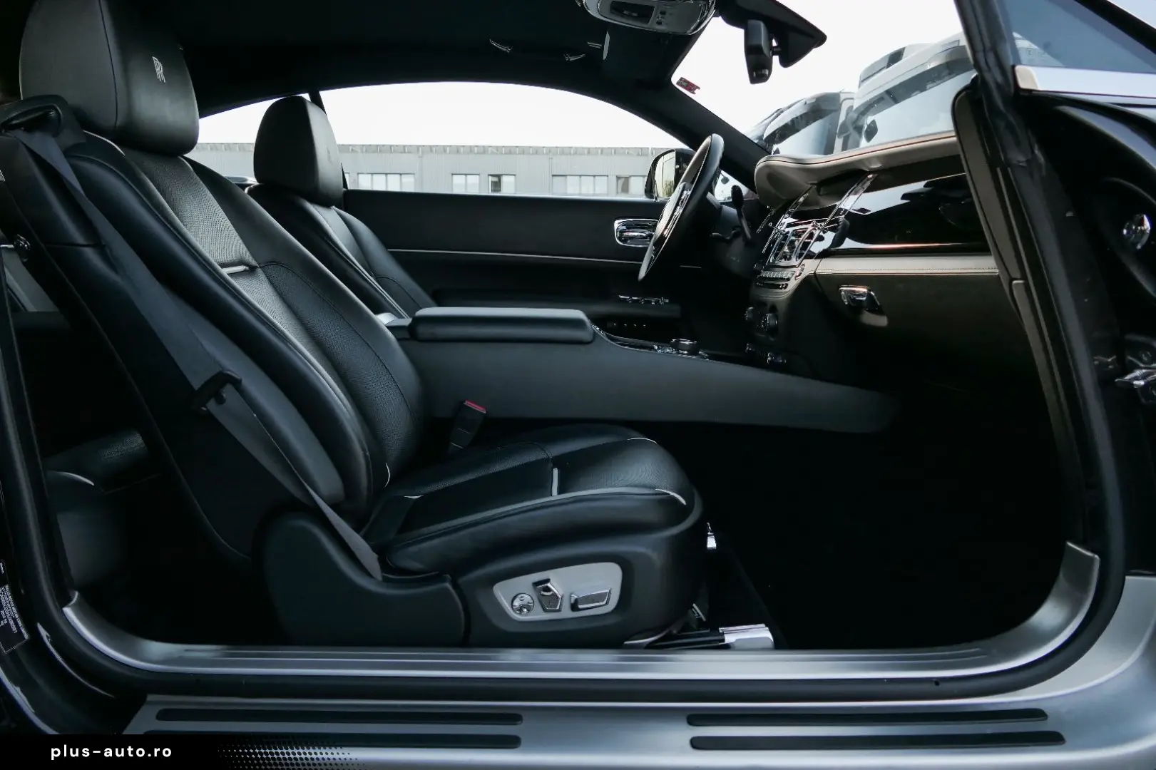 ROLLS ROYCE Wraith Two-Tone Starlight Headliner