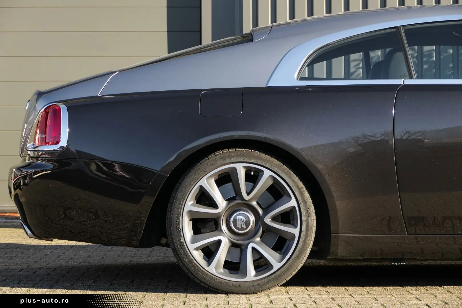 ROLLS ROYCE Wraith Two-Tone Starlight Headliner