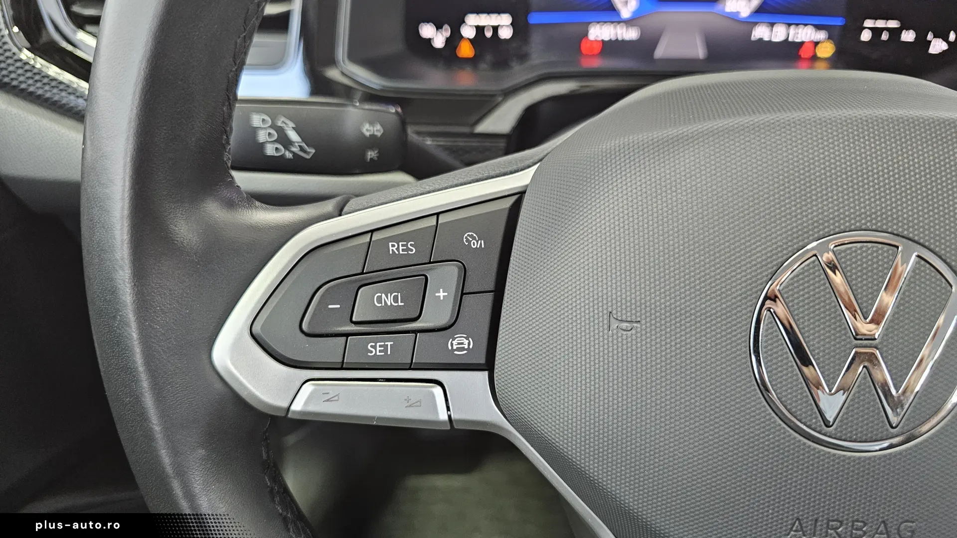 VW Noul Polo Life 1.0 TSI   4 usi
