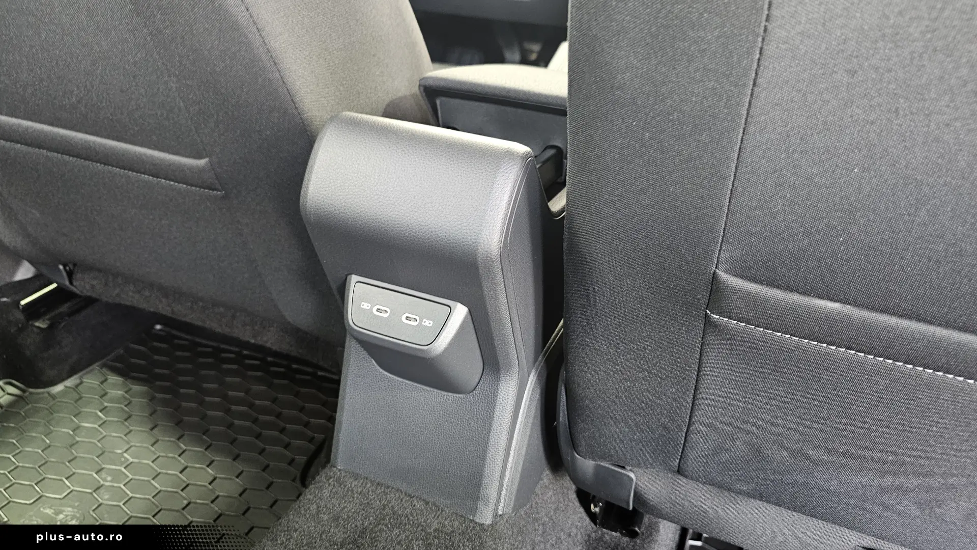 VW Noul Polo Life 1.0 TSI   4 usi