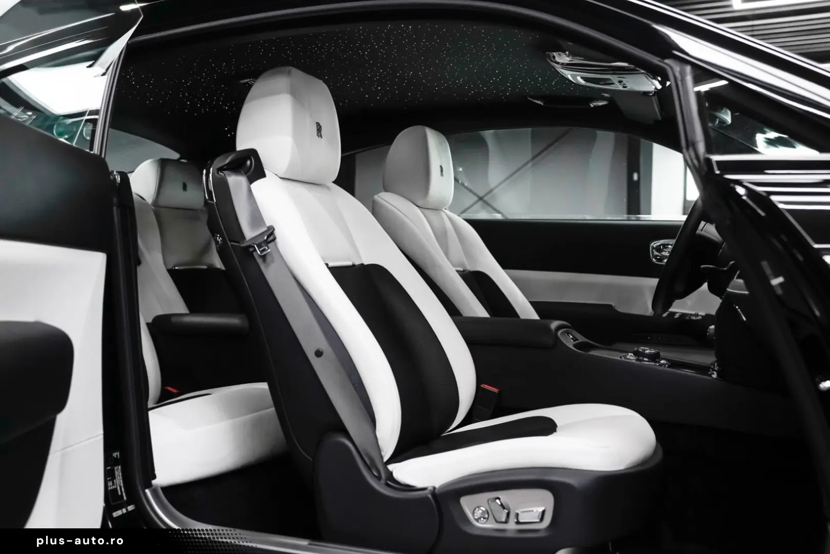 ROLLS ROYCE Wraith Black Badge Starlight