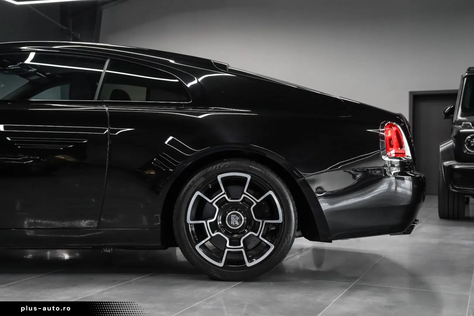 ROLLS ROYCE Wraith Black Badge Starlight