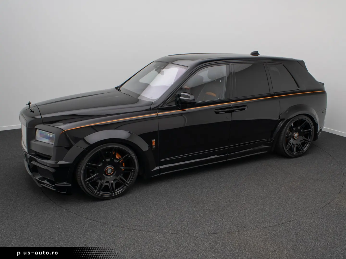ROLLS ROYCE Cullinan Black Badge Novitec