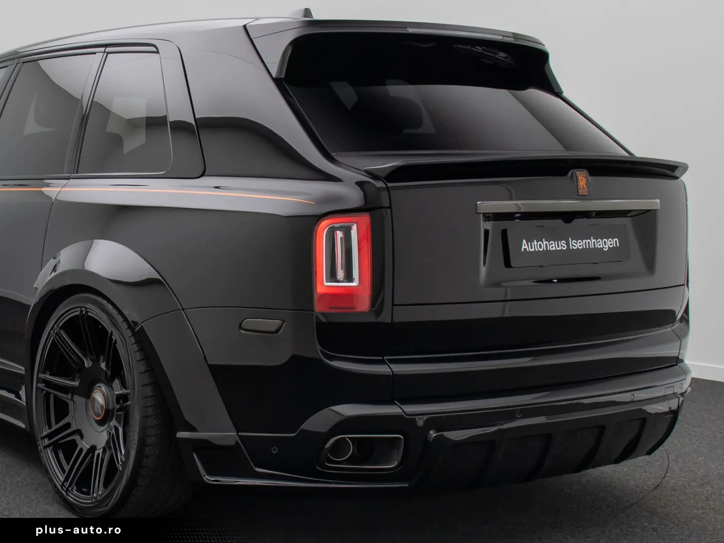 ROLLS ROYCE Cullinan Black Badge Novitec