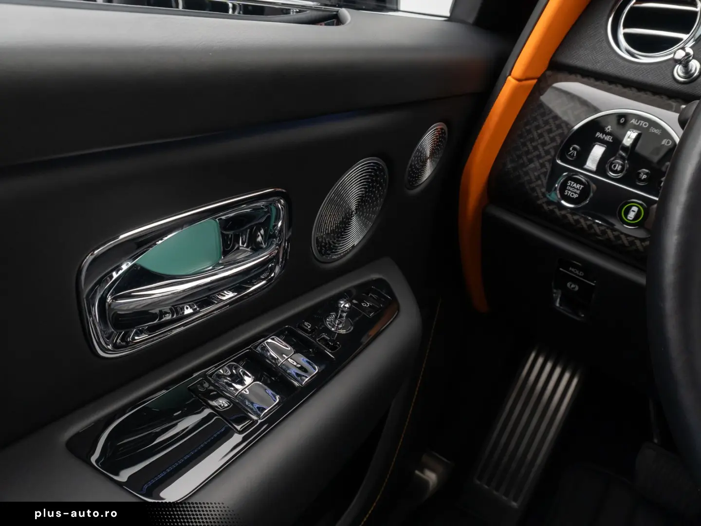 ROLLS ROYCE Cullinan Black Badge Novitec