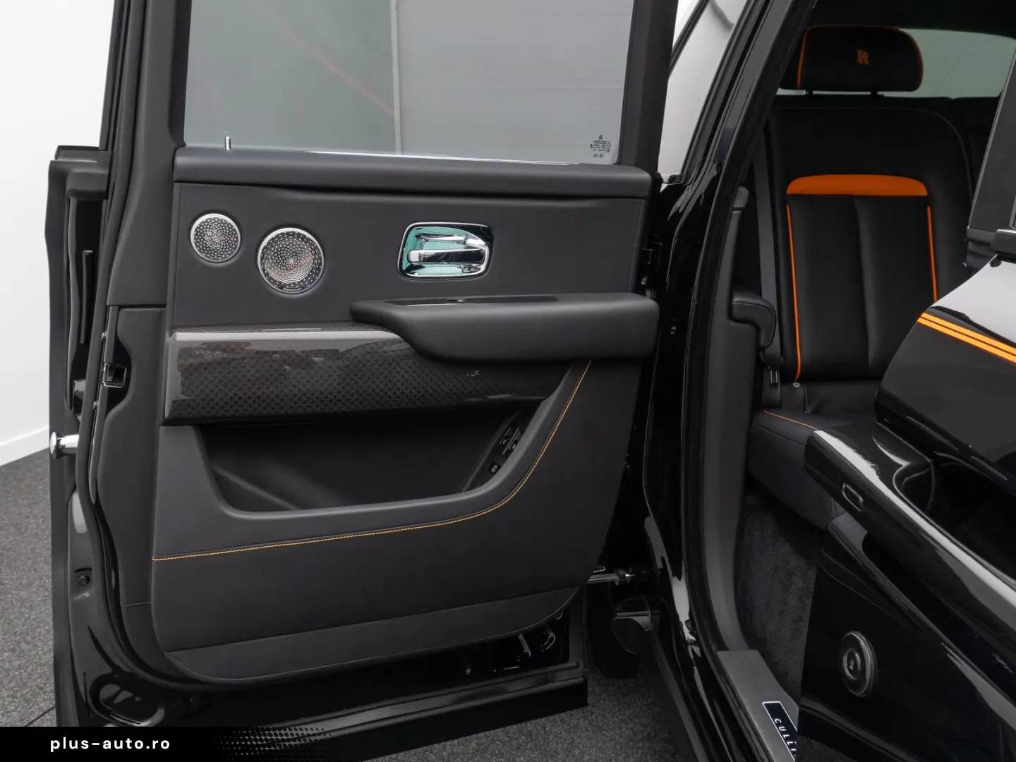 ROLLS ROYCE Cullinan Black Badge Novitec