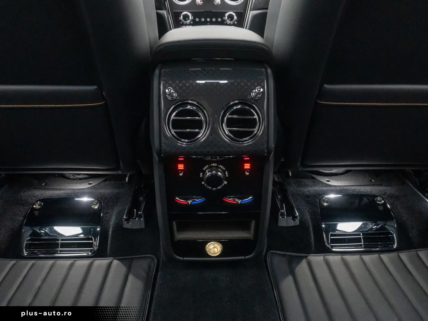 ROLLS ROYCE Cullinan Black Badge Novitec