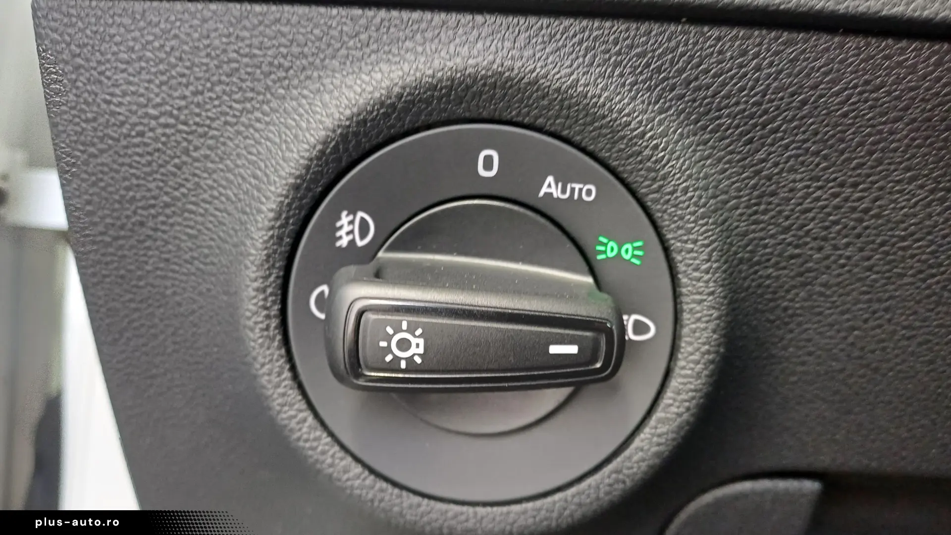 Škoda Karoq Selection 1.5 TSI DSG