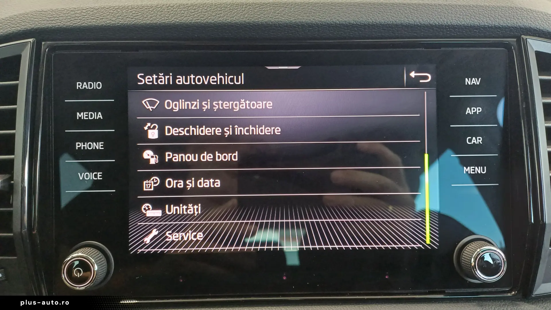 Škoda Karoq Selection 1.5 TSI DSG