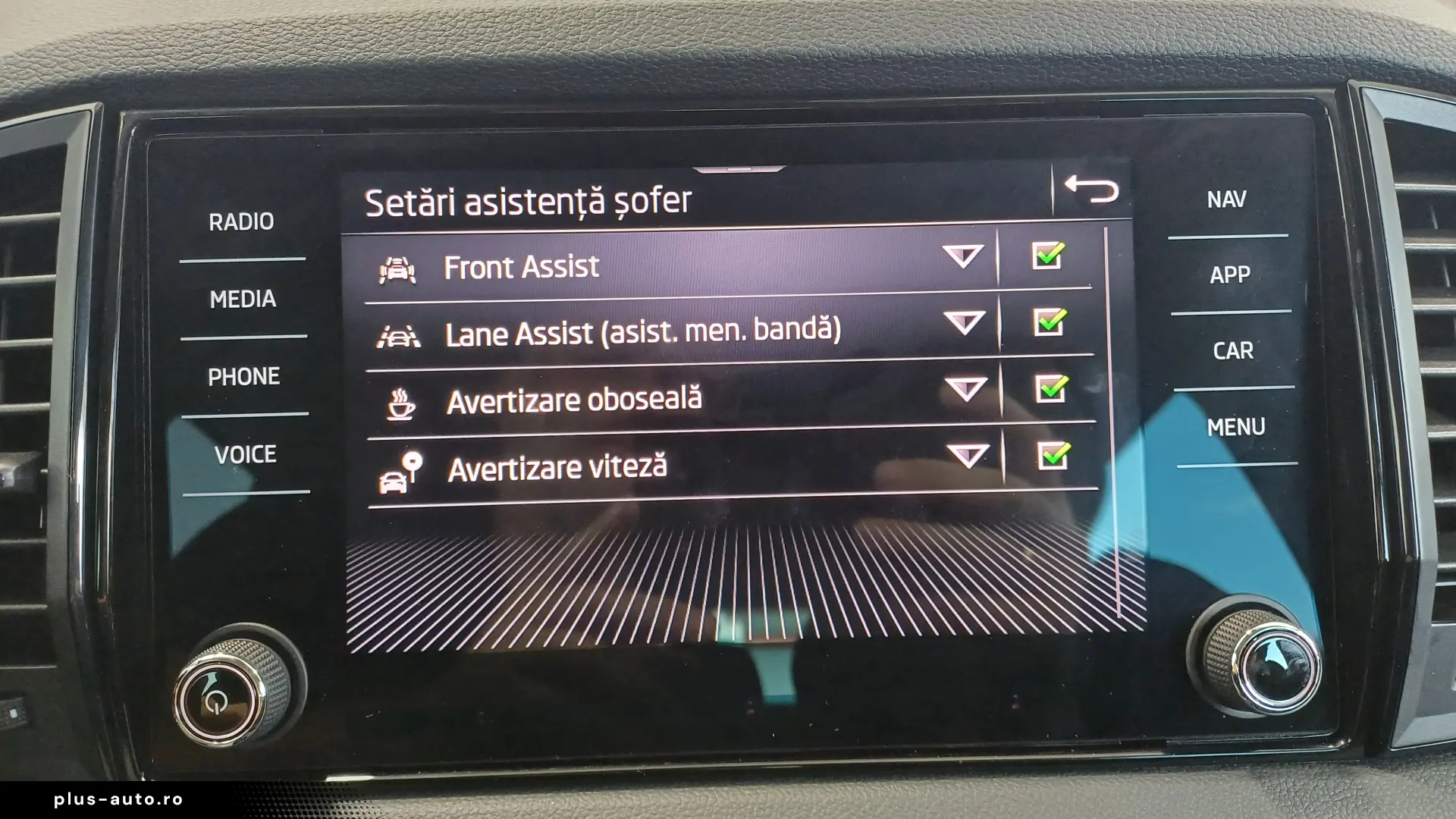 Škoda Karoq Selection 1.5 TSI DSG