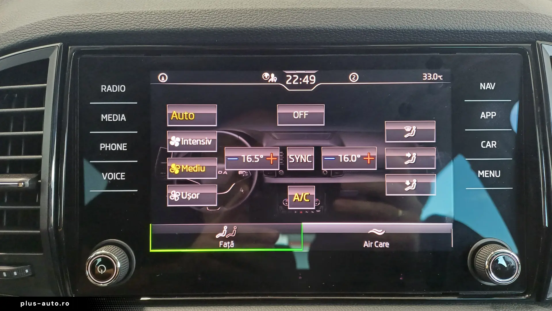 Škoda Karoq Selection 1.5 TSI DSG