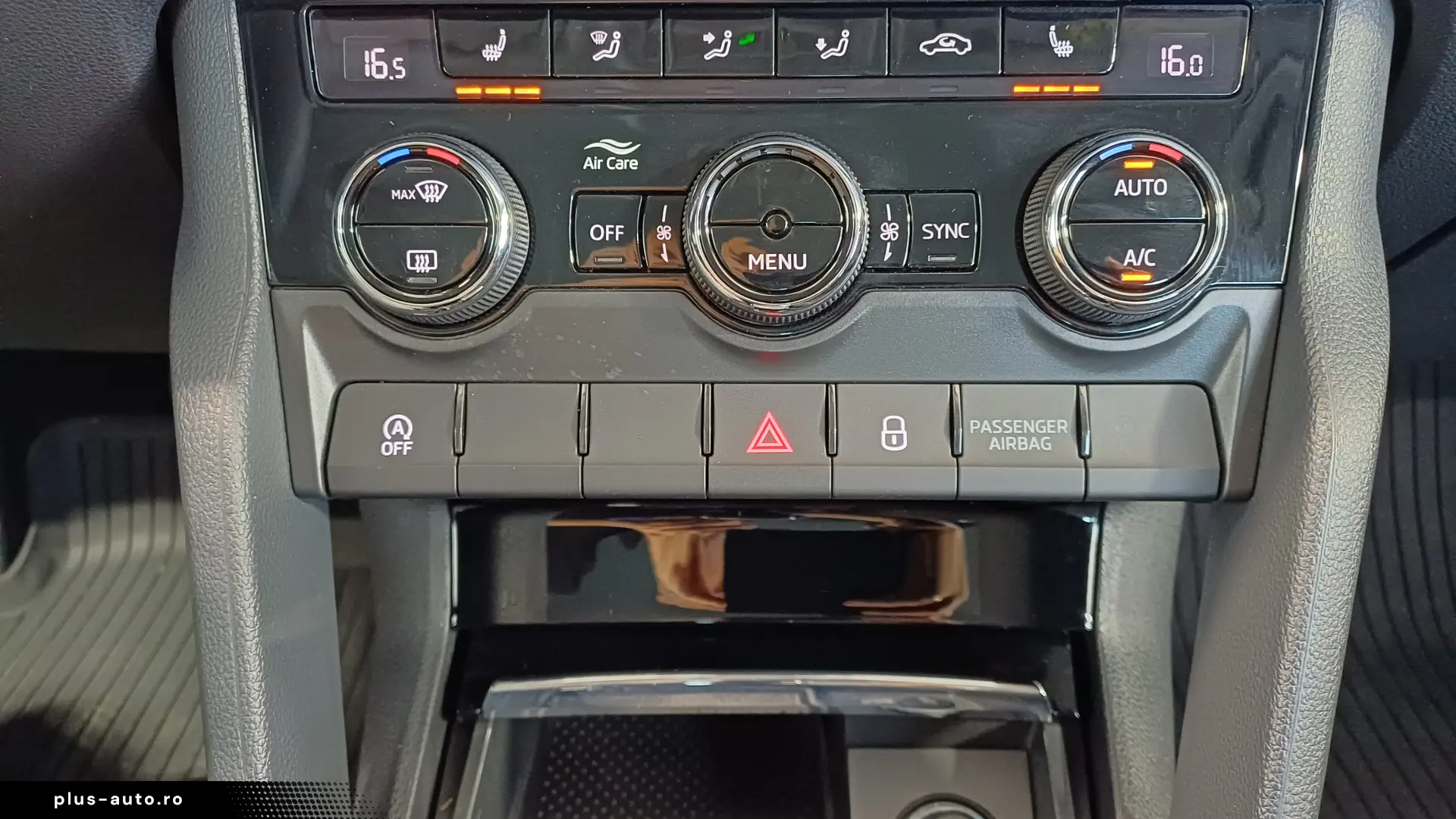 Škoda Karoq Selection 1.5 TSI DSG
