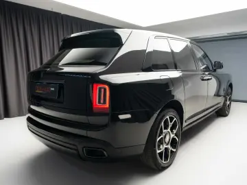 2023 Rolls Royce Cullinan Black Badge Bespoke